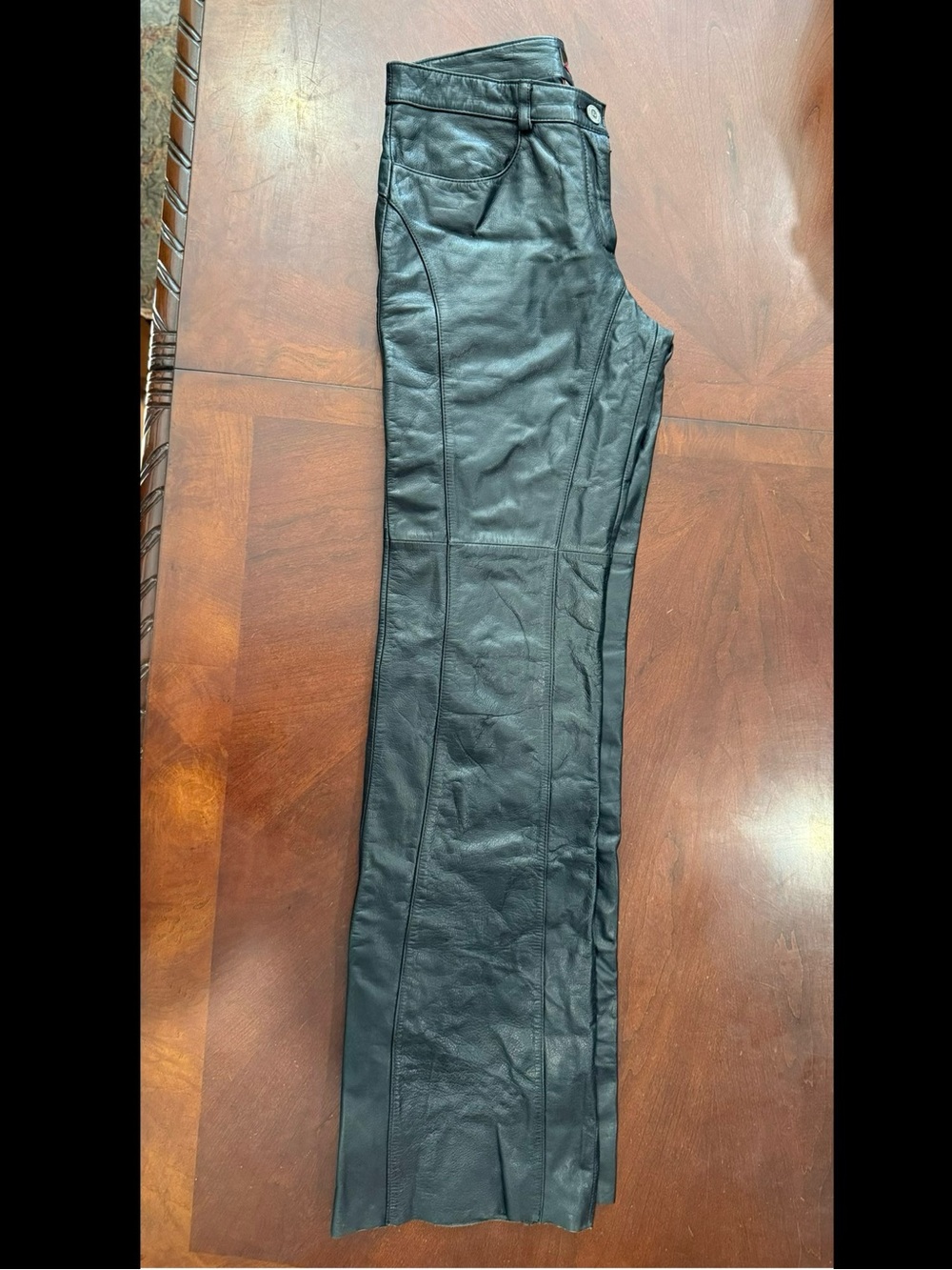 Danier Black Genuine Leather Flare/Bootcut Pants Sz 4